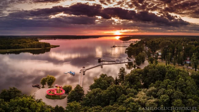 Jezioro Sławskie i okolice autor KamilGoluchowski