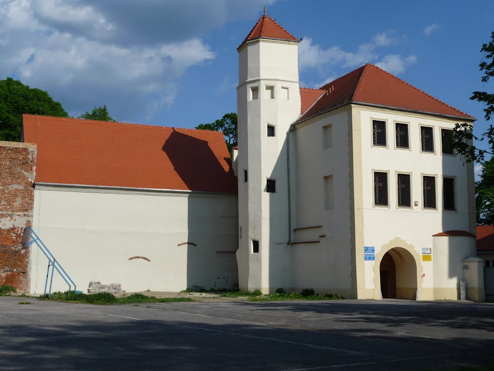 Zamek Piastowski w Krośnie Odrzańskim foto1